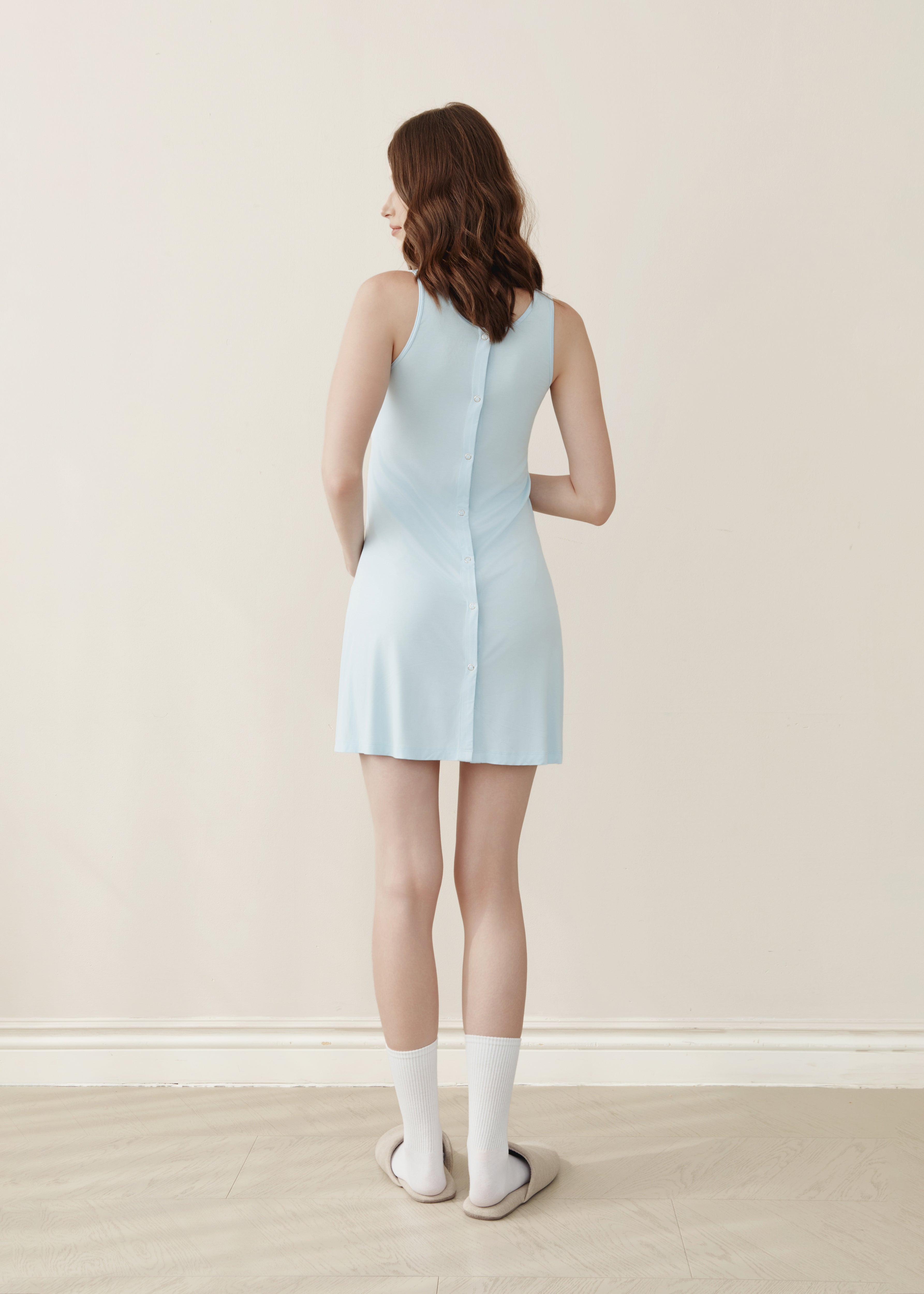 Comfy Cloud Bamboo Birthing Gown - Sky Blue