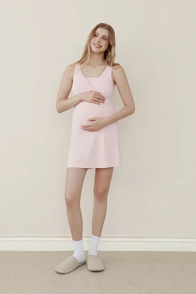 Comfy Cloud Bamboo Birthing Gown in Baby Pink by Bonbump