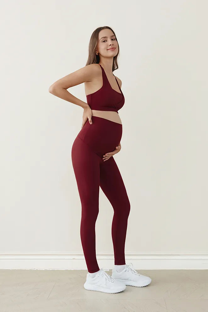 Everyday Motion Slim Leggings in Burgundy by Bonbump