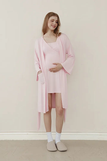 Hug Me Tight Bamboo Birthing Robe in Baby Pink by Bonbump